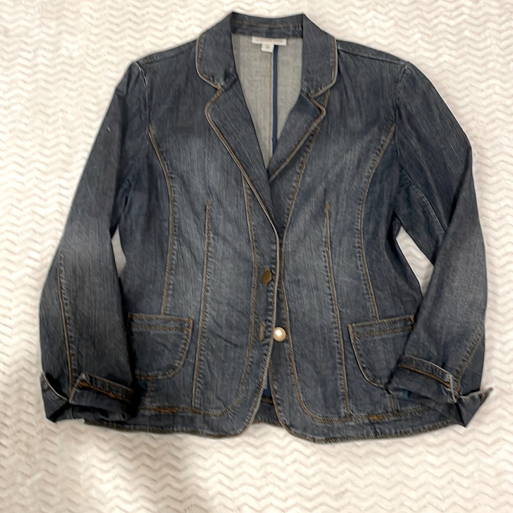 Ladies denim blazer from Coldwater Creek, unlined, size 12. Like new!
